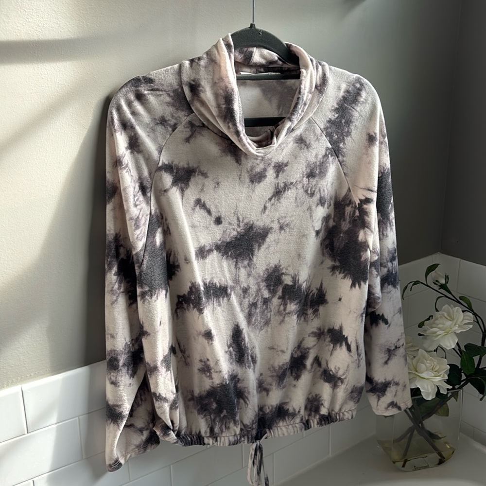 Deep Purple Tie-dye pullover